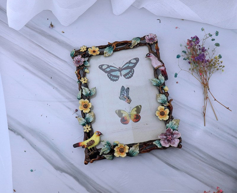 pastoral/retro photo frame