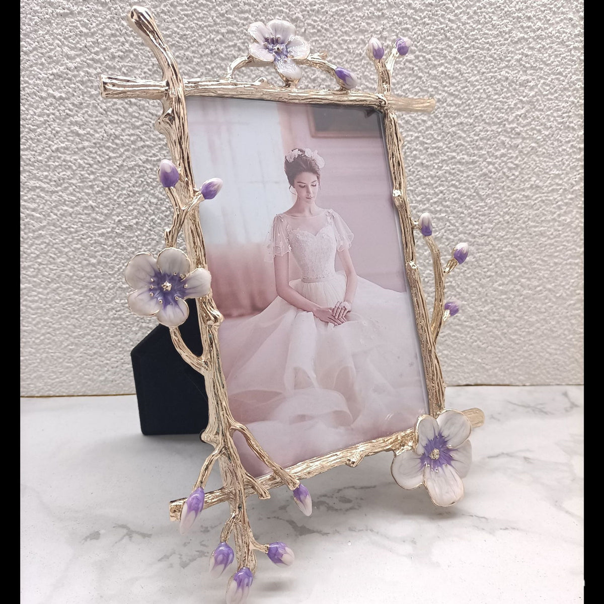 Precious Metal Fashion Style Photo Frame